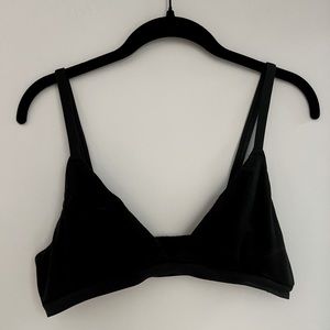 SKIMS FITS EVERYBODY TRIANGLE BRALETTE SIZE L